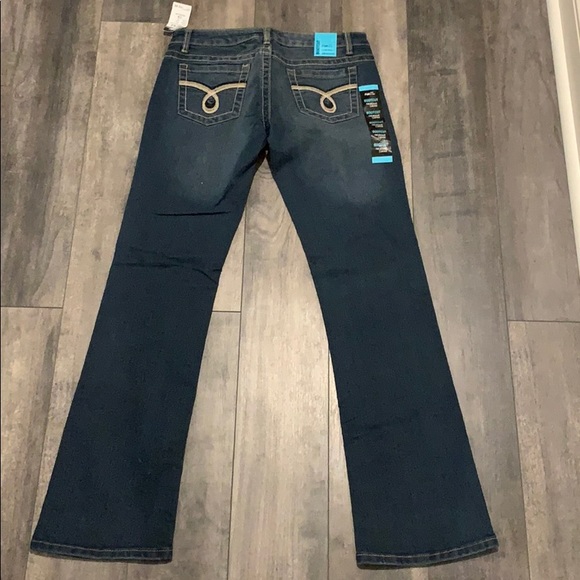 Rue 21 jeans - Picture 2 of 3